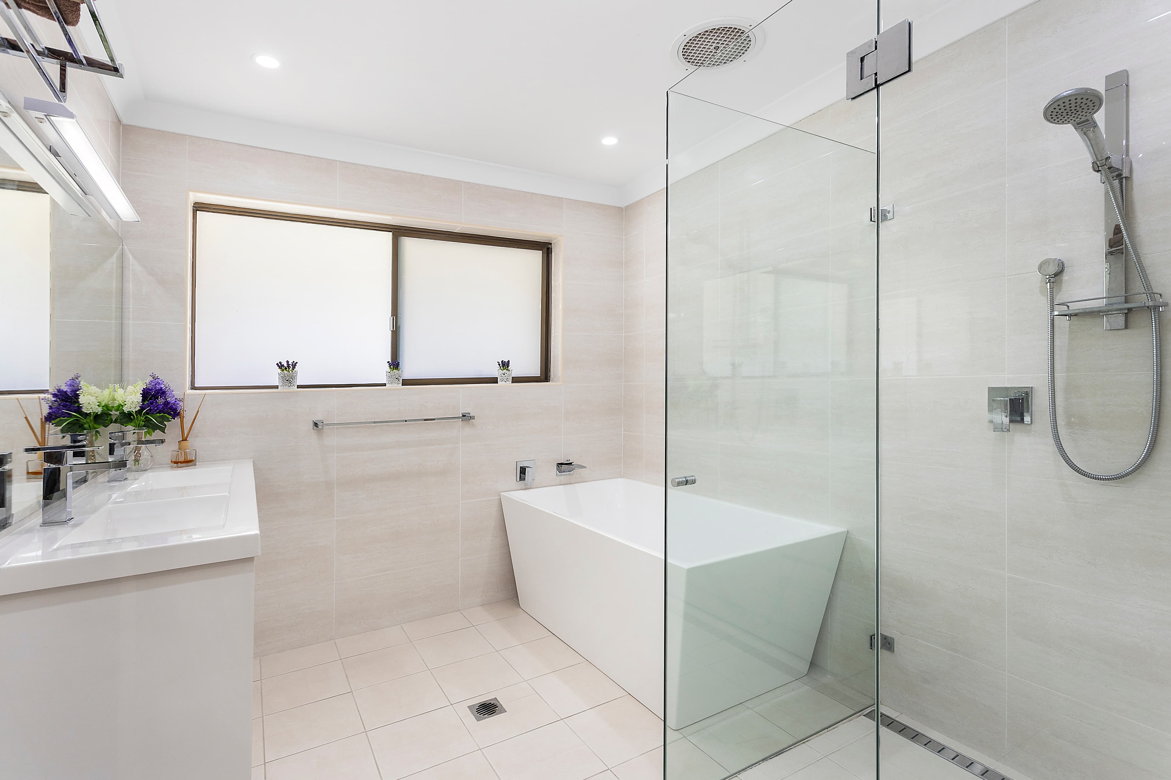 32 Wilbung Road, Illawong, Illawong - Thumbnail 6