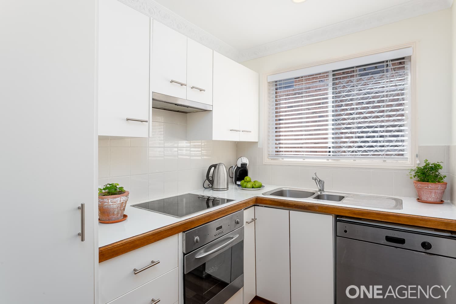 6/7 Ella Street, Redcliffe, Redcliffe - Thumbnail 4