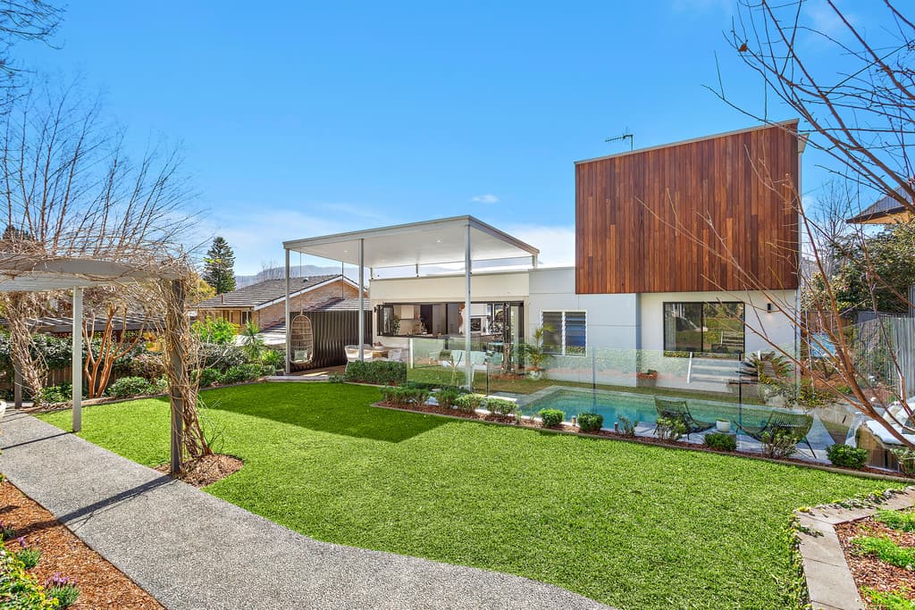 21 Gorrell Crescent, Mangerton, Mangerton - Thumbnail 3