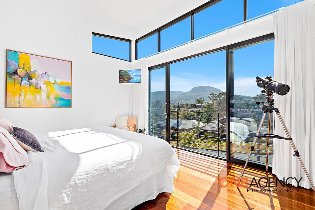 21 Gorrell Crescent, Mangerton, Mangerton - Thumbnail 7