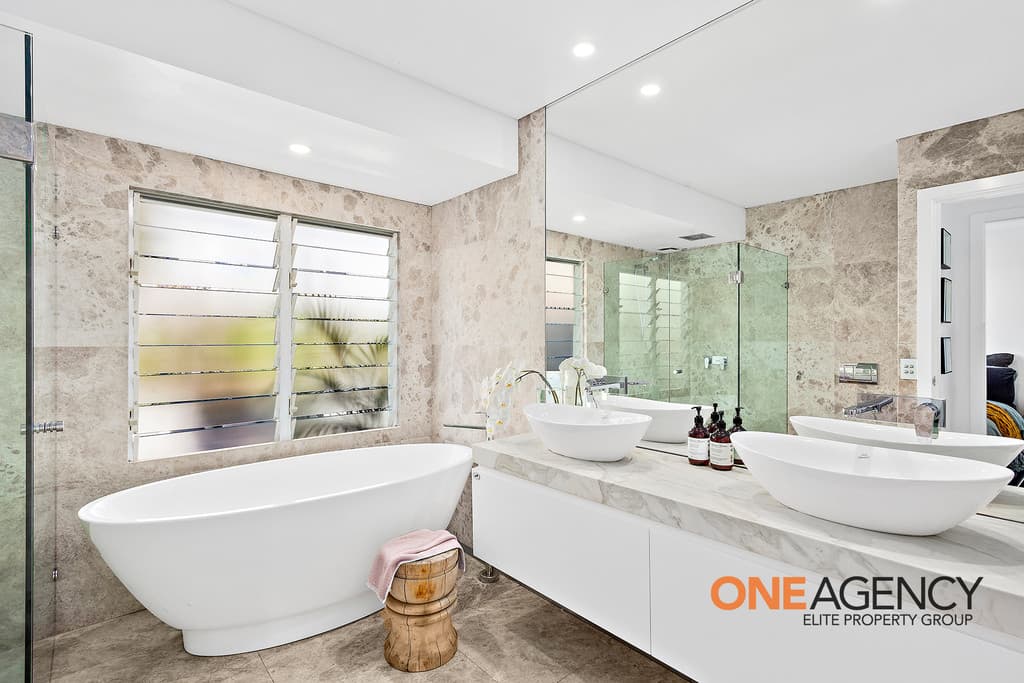 21 Gorrell Crescent, Mangerton, Mangerton - Thumbnail 8