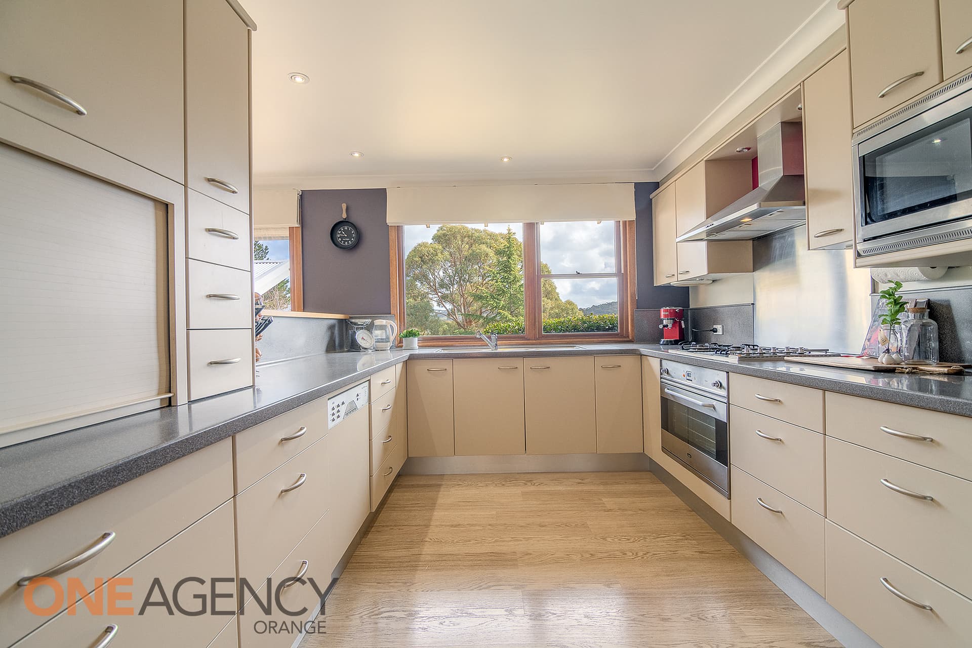3 Fawcett Ridge, Clifton Grove, Clifton Grove - Thumbnail 8