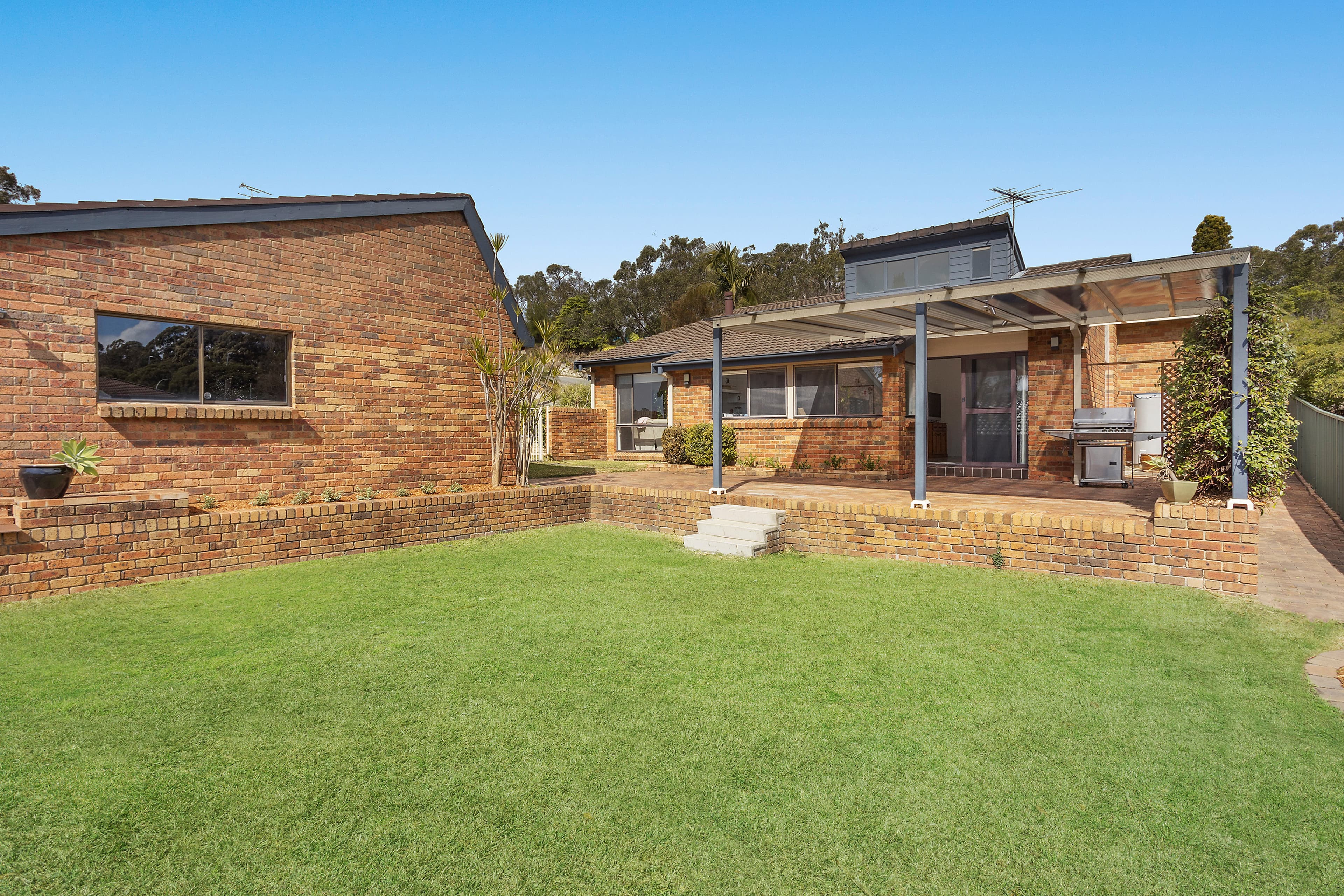 1 Montague Street, Illawong, Illawong - Thumbnail 5