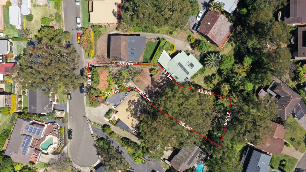 15 Balla Machree Way, Gymea Bay, Gymea Bay - Thumbnail 2