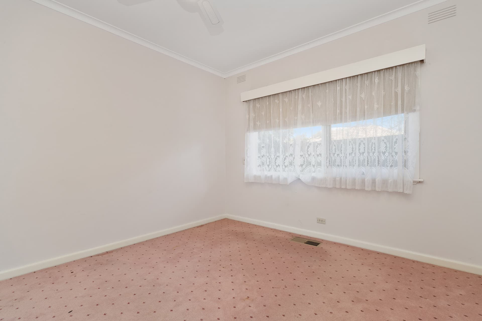 14 Magnolia Street, Mordialloc, Mordialloc - Thumbnail 8