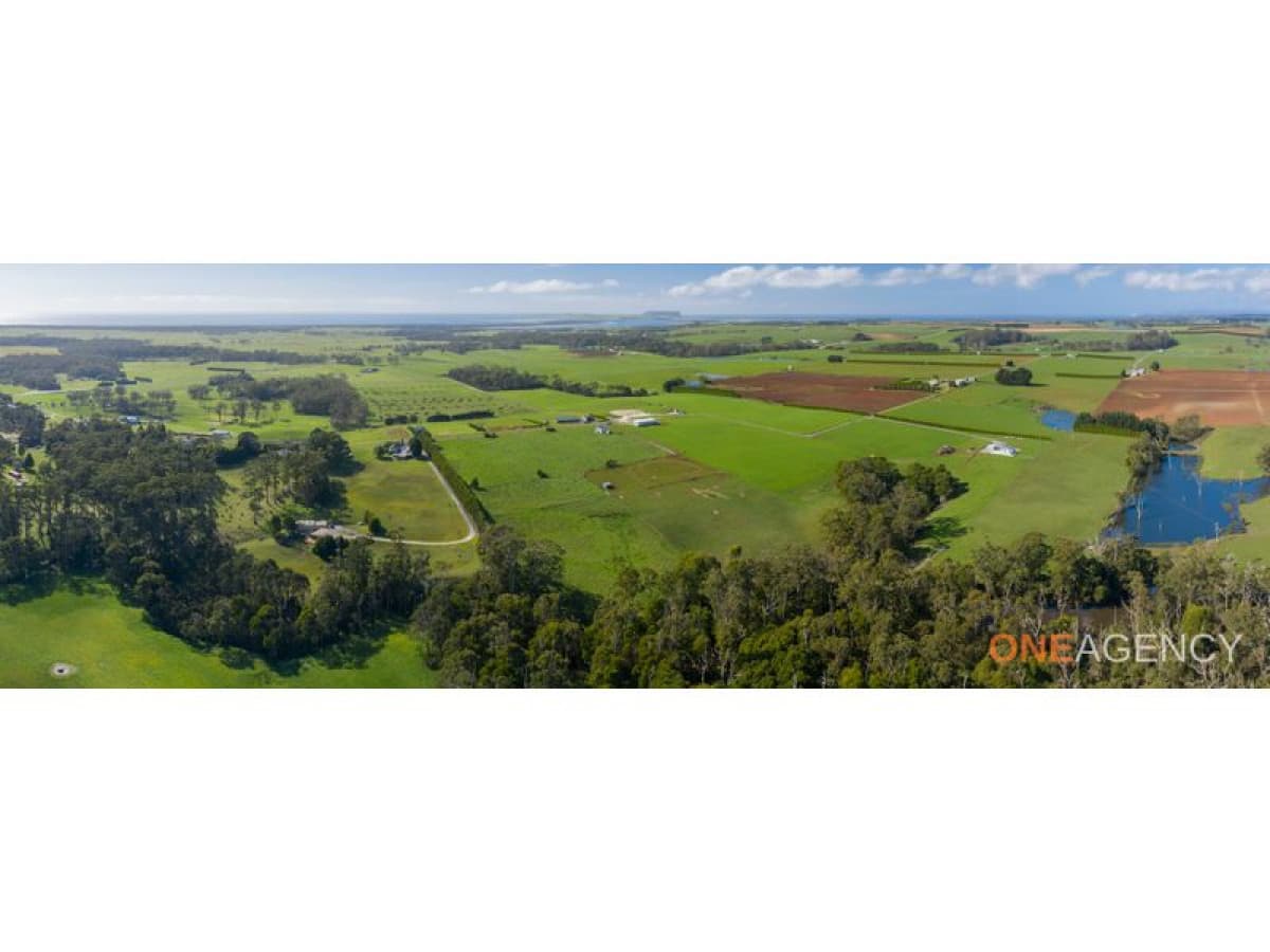 80 Brooks Road, Forest, Forest - Thumbnail 4