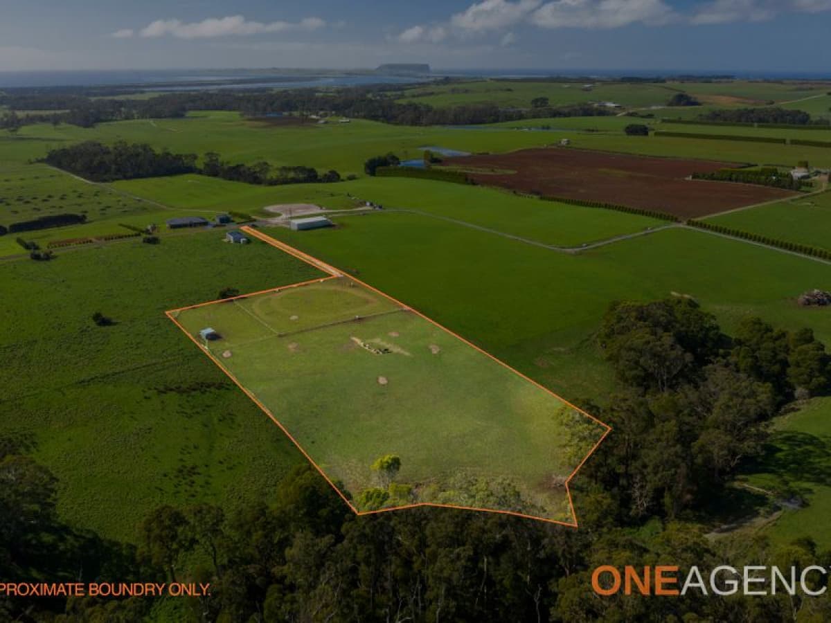 80 Brooks Road, Forest, Forest - Image 1