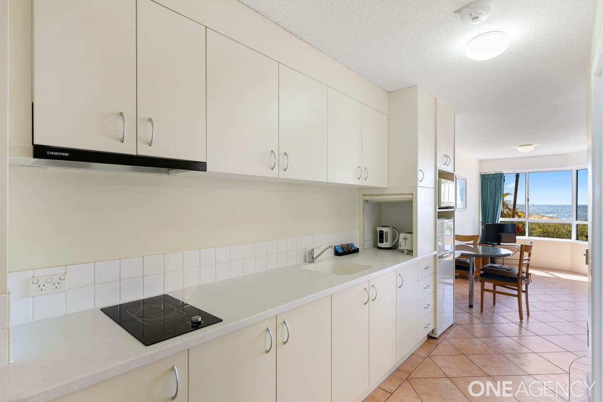 163/17 Buccaneer Drive, Urangan, Urangan - Thumbnail 4