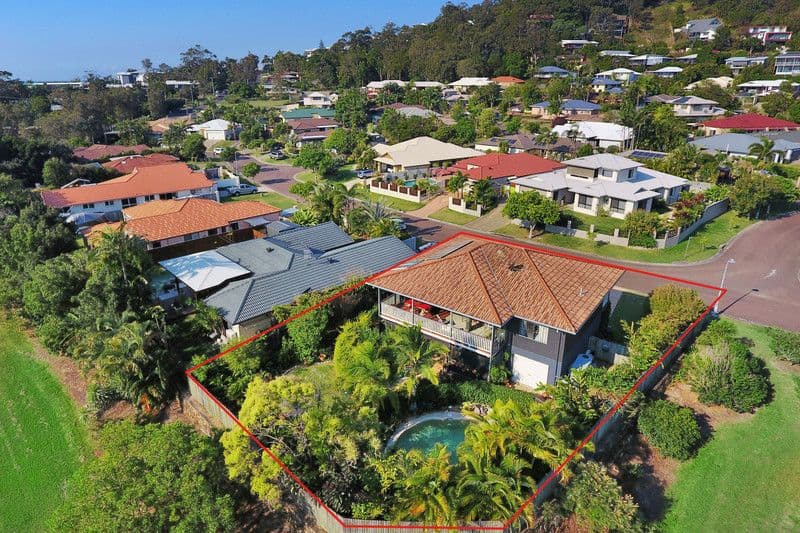 37 Cordellia Street, Coolum Beach, Coolum Beach - Thumbnail 2