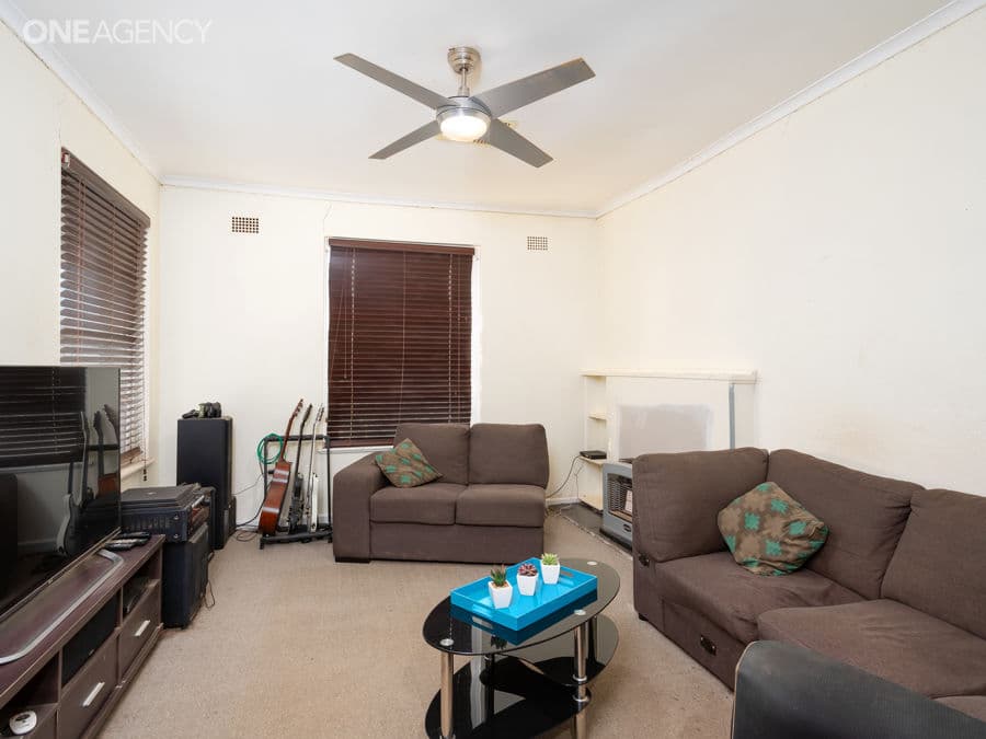 29 Dalton Street, Turvey Park, Turvey Park - Thumbnail 2