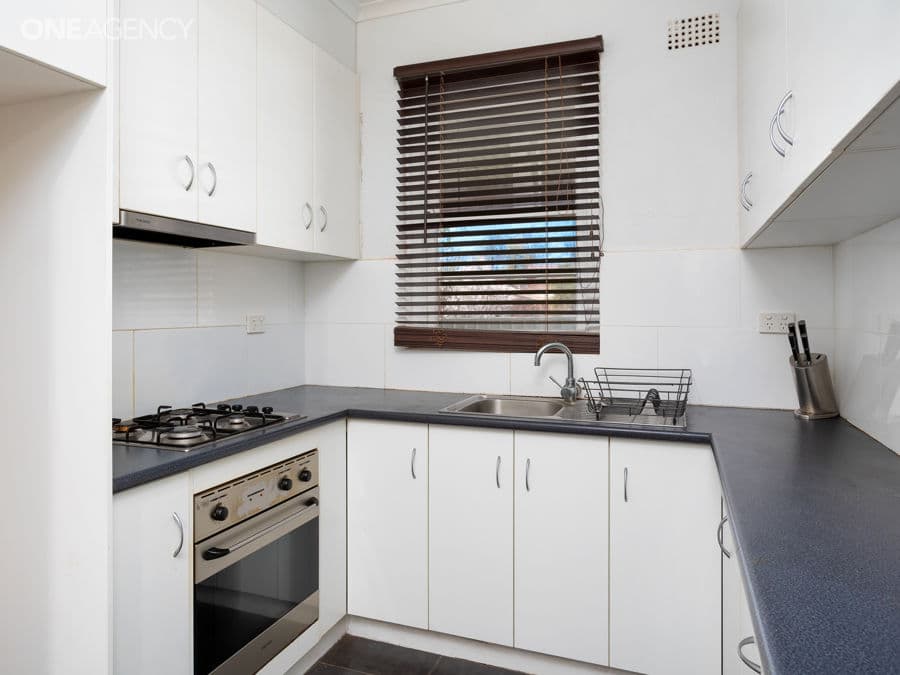 29 Dalton Street, Turvey Park, Turvey Park - Thumbnail 3