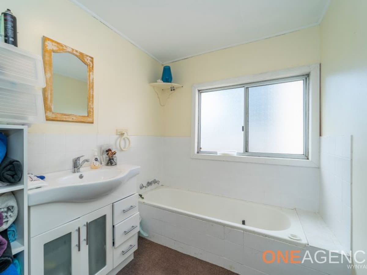 27 East Yolla Road, Henrietta, Henrietta - Thumbnail 2