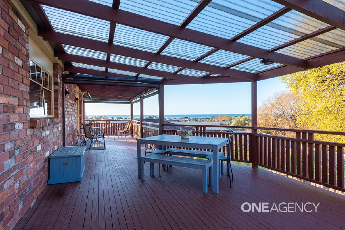 37 Westland Drive, Ulverstone, Ulverstone - Thumbnail 3