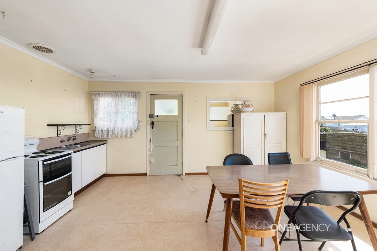 65 Belton Street, Acton, Acton - Thumbnail 2