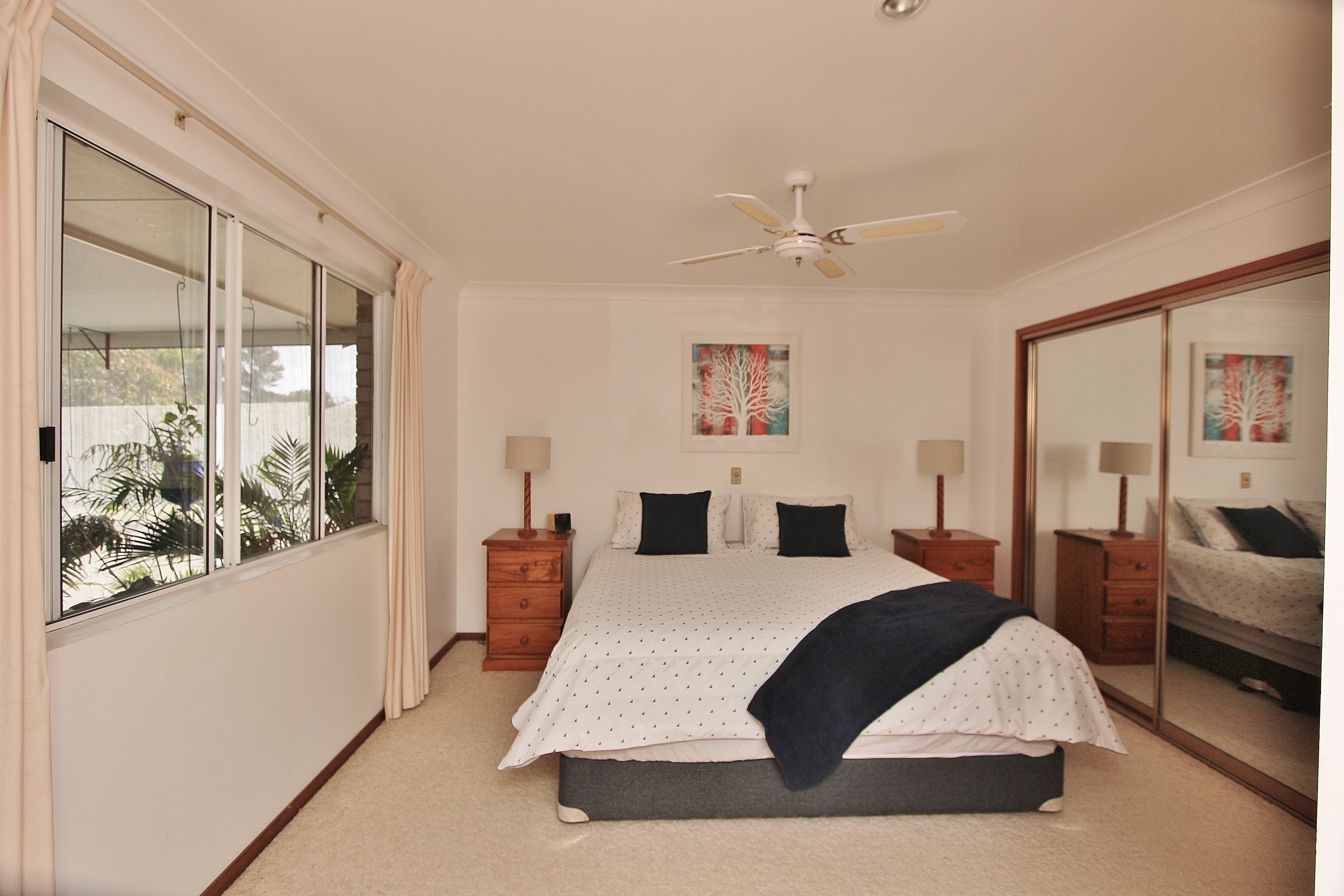 16 Brotherglen Drive, Kew, Kew - Thumbnail 5