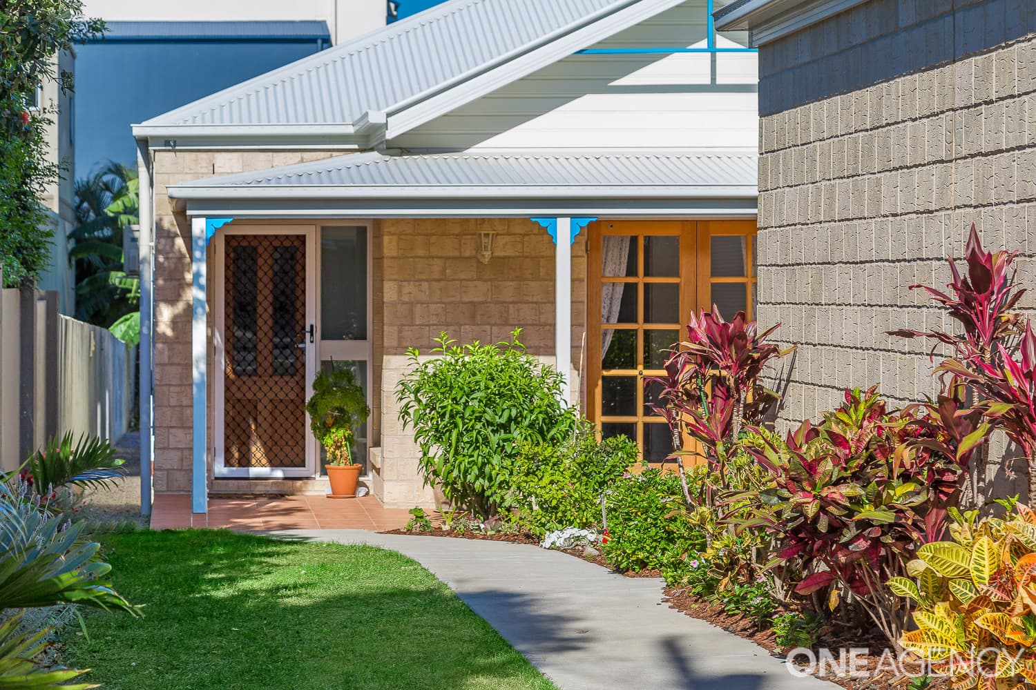 98 Mein Street, Scarborough, Scarborough - Thumbnail 2