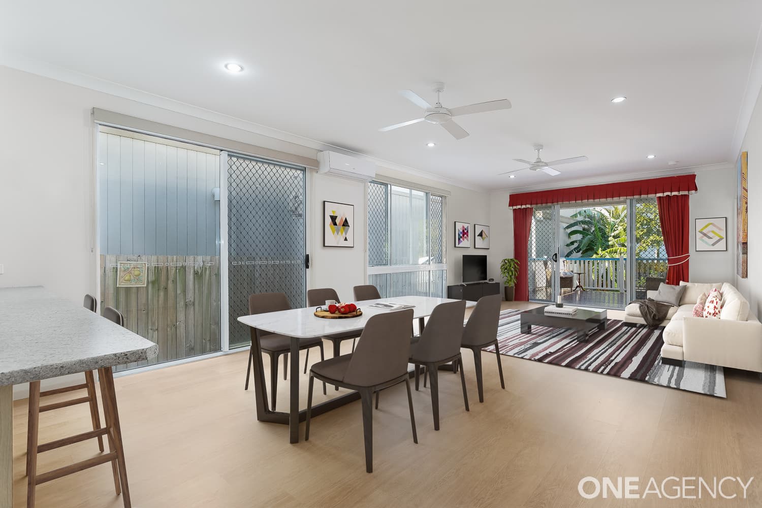 98 Mein Street, Scarborough, Scarborough - Thumbnail 4