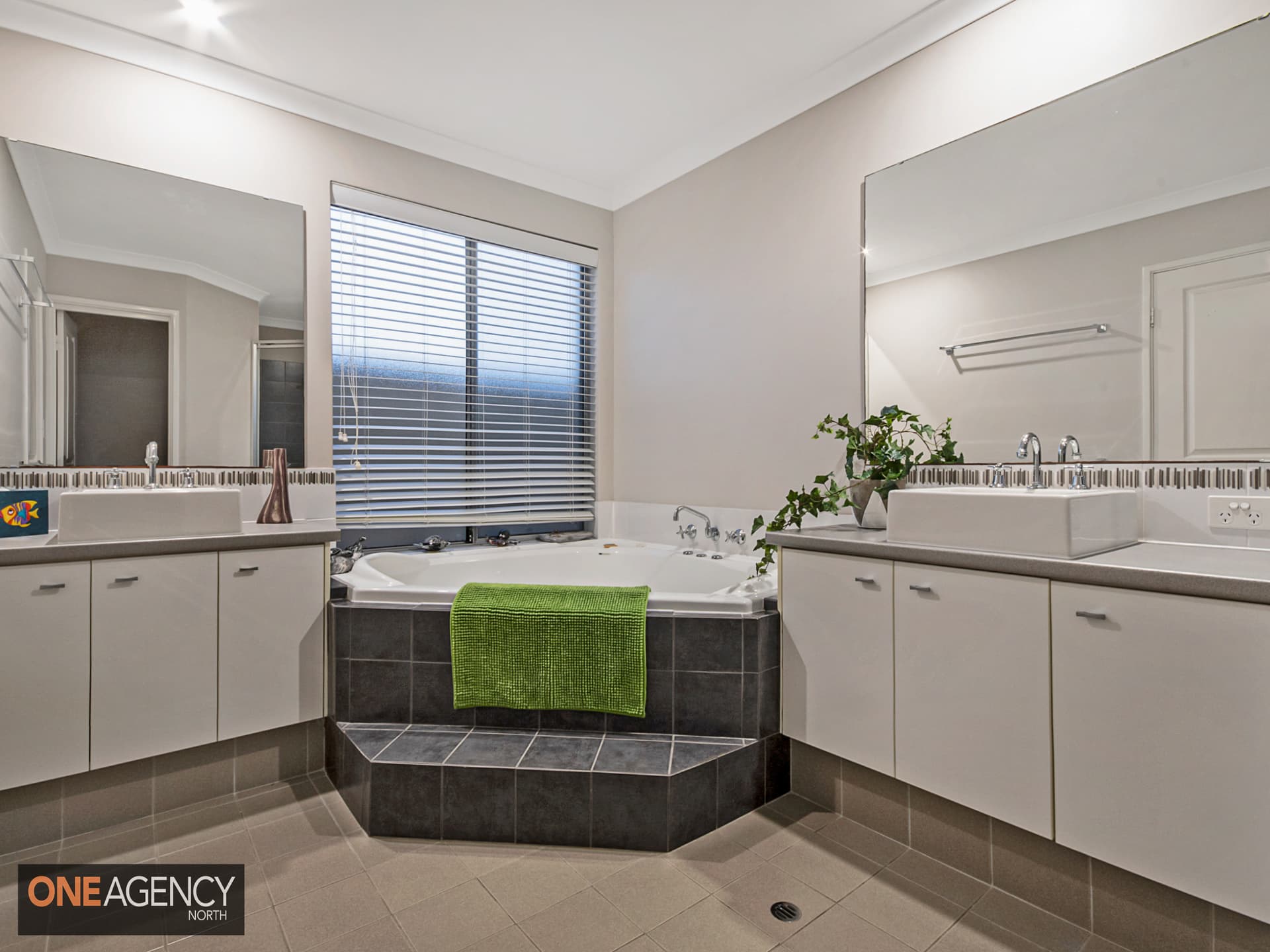15 Sistina Road, Ashby, Ashby - Thumbnail 8