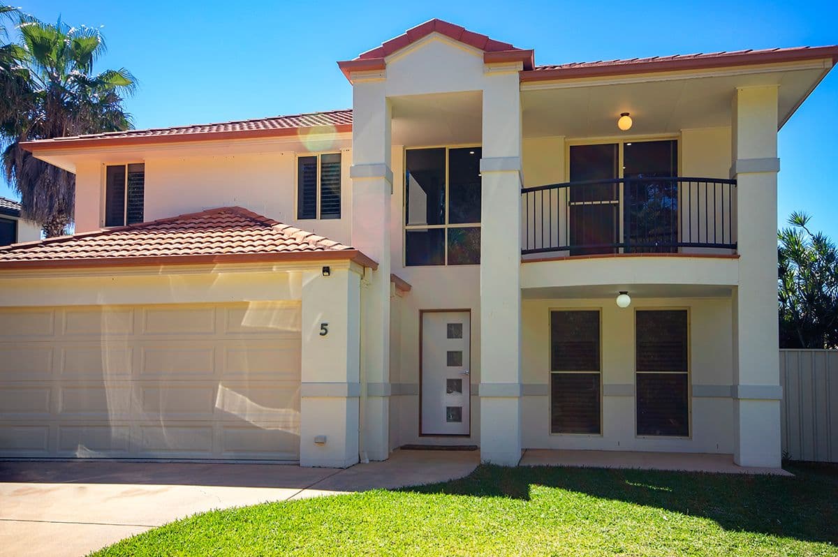 5 Thomson Place, Peregian Springs, Peregian Springs - Image 1
