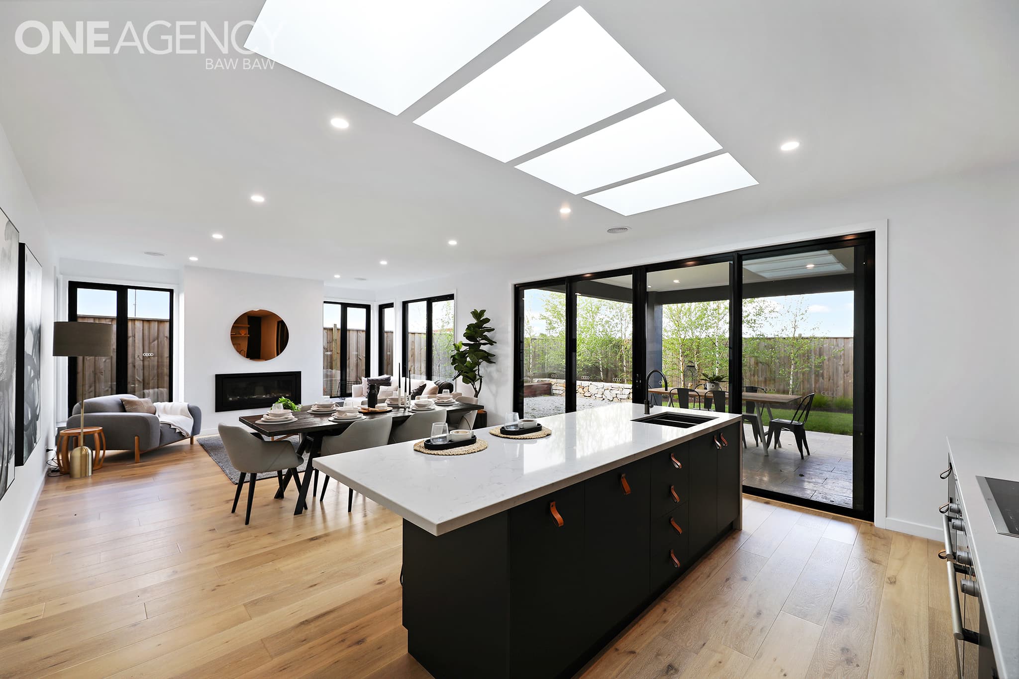 27 Highvale Rise, Warragul, Warragul - Thumbnail 2
