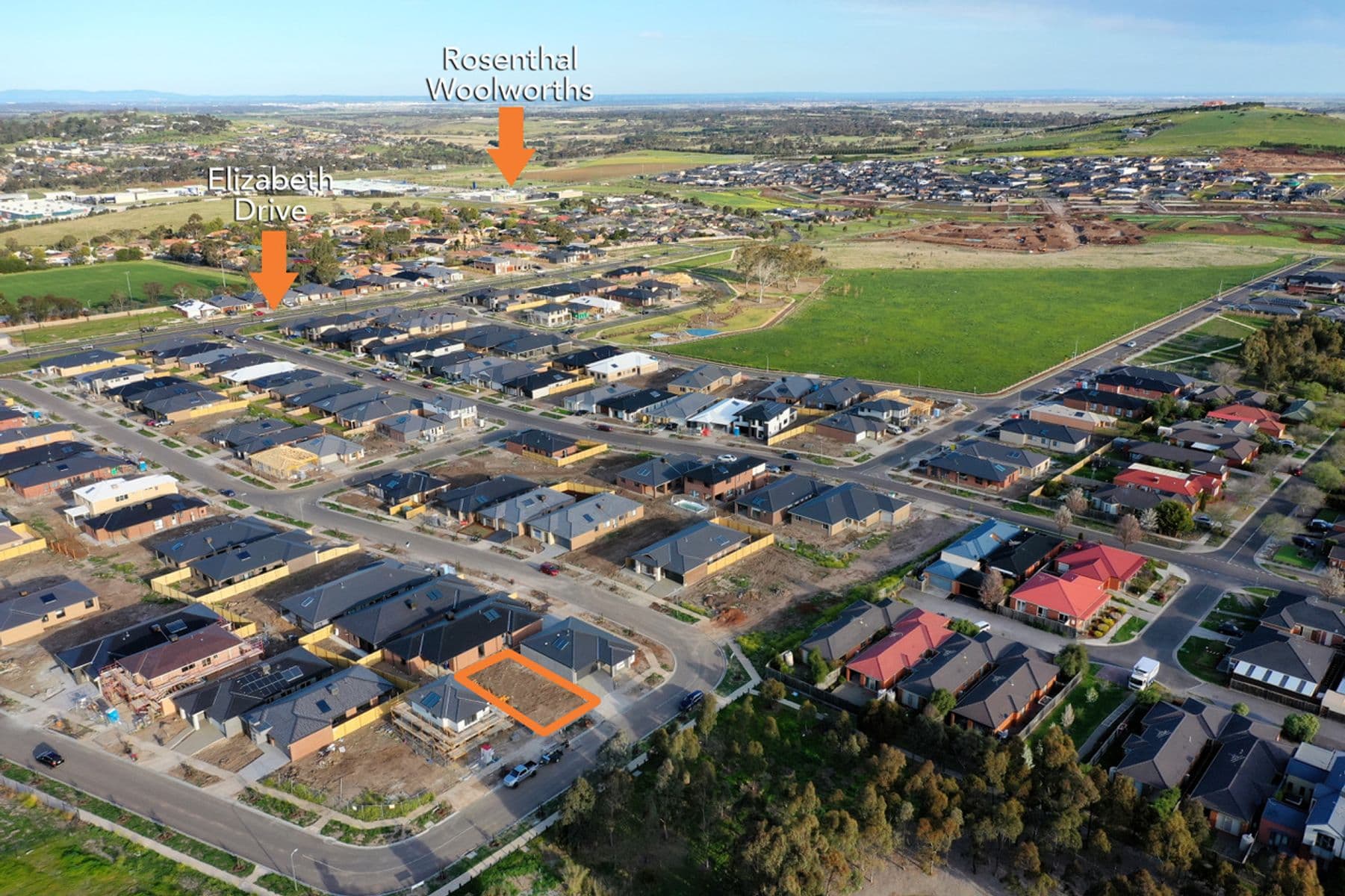 54 Light Horse Circuit, Sunbury, Sunbury - Thumbnail 4