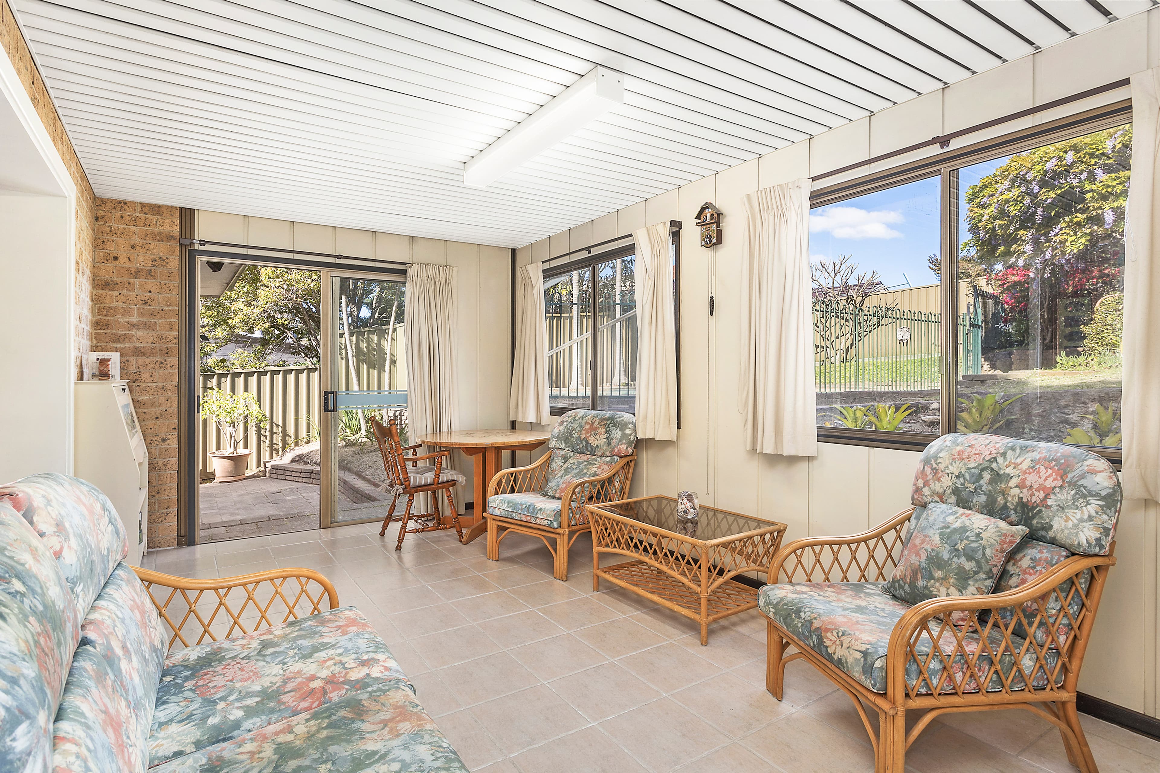 12 Yanderra Avenue, Bangor, Bangor - Thumbnail 3