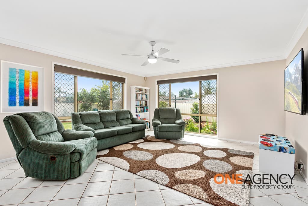 79 Burdekin Drive, Albion Park, Albion Park - Thumbnail 2