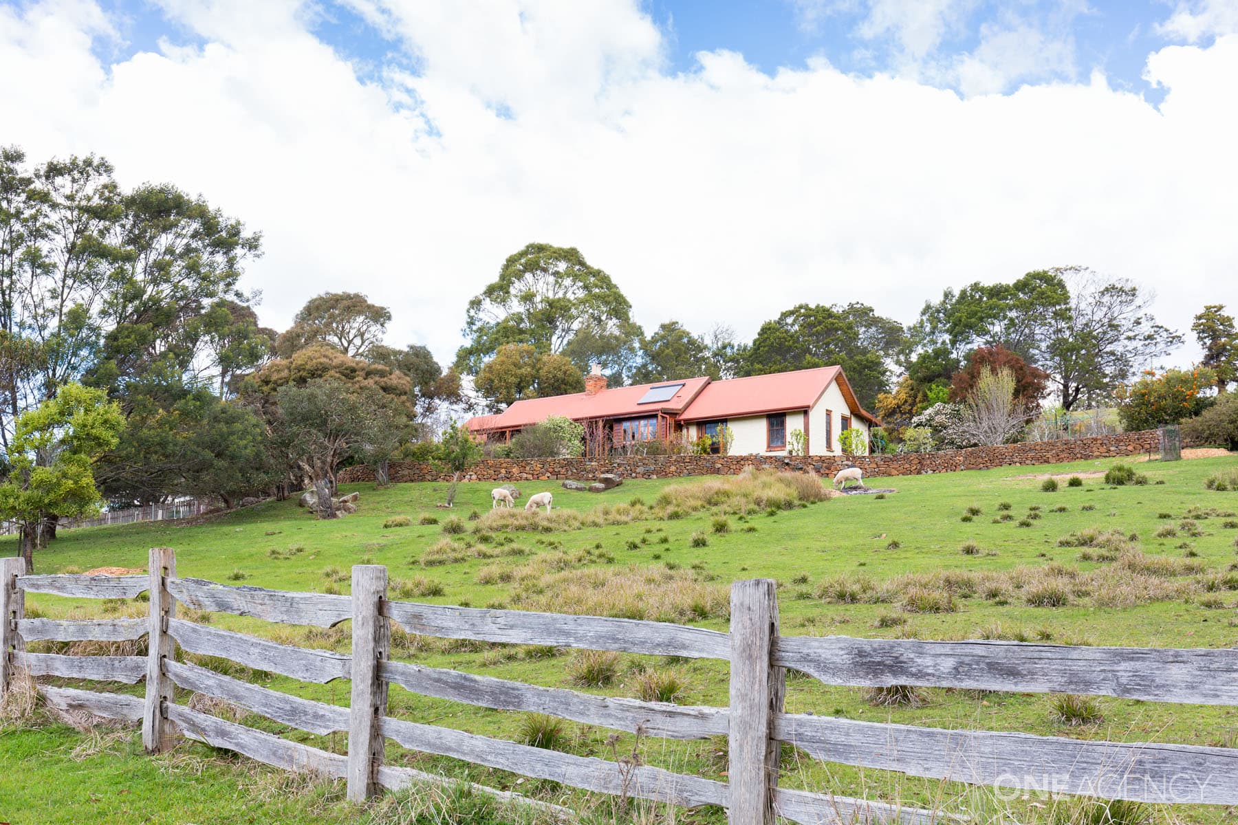 9 Stony Brook Road, Blackwall, Blackwall - Thumbnail 2