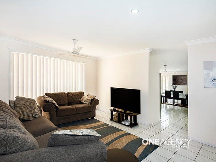 23 Tenterfield Place, Forest Lake, Forest Lake - Thumbnail 2