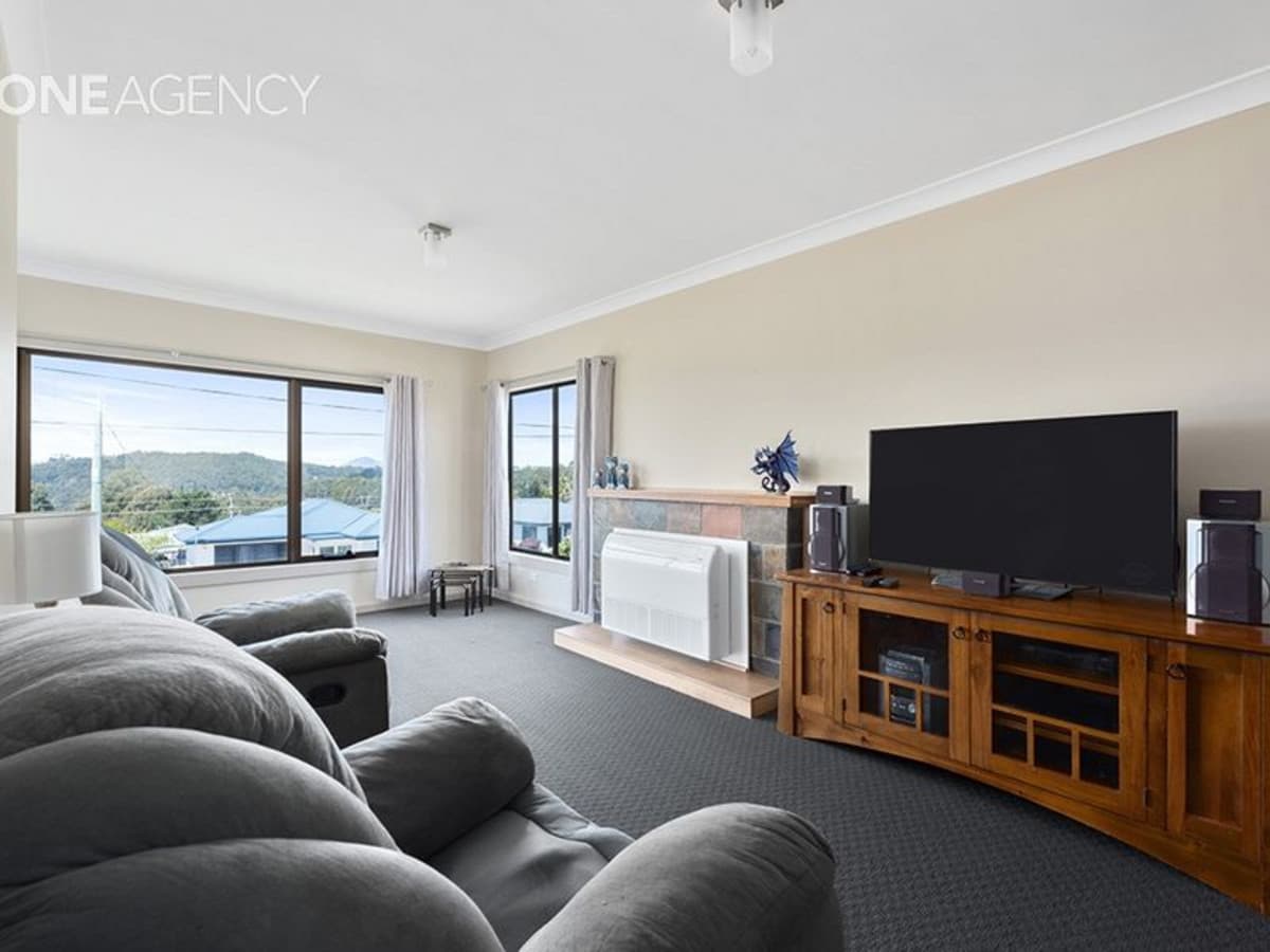52 McPhee Street, Havenview, Havenview - Thumbnail 3