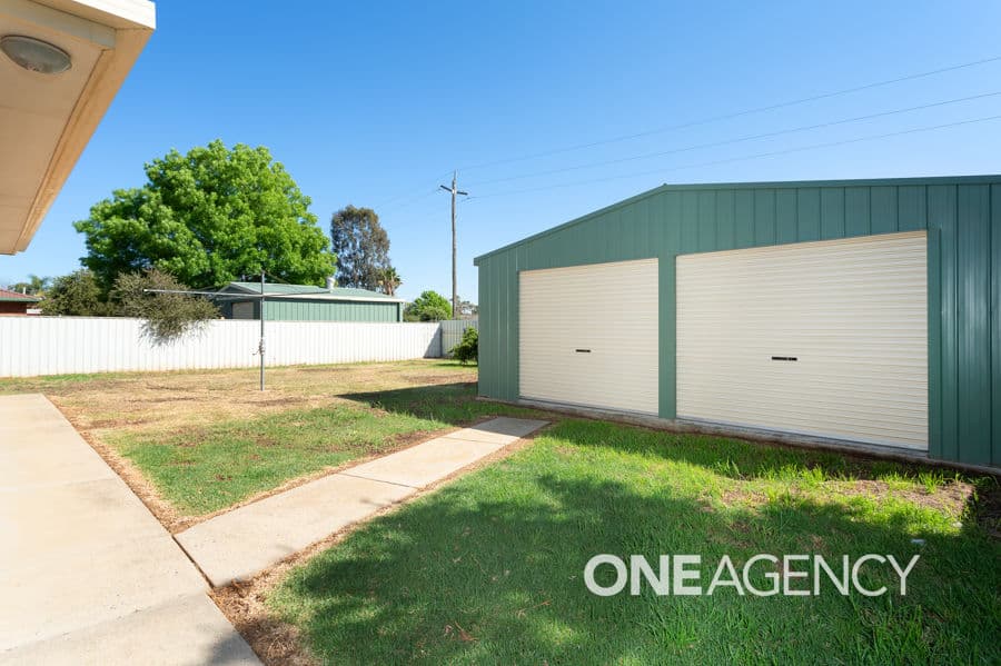 50 Karoom Drive, Glenfield Park, Glenfield Park - Thumbnail 8