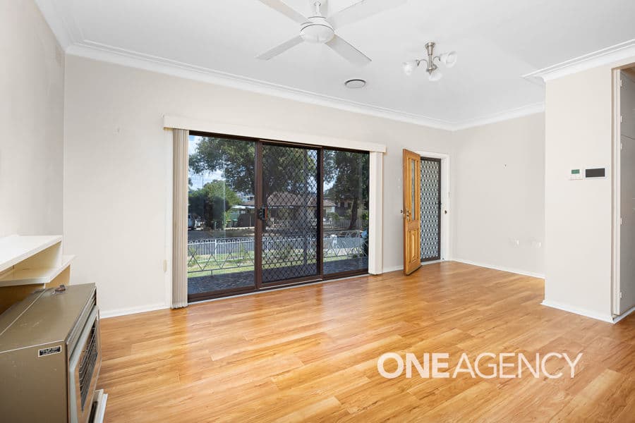 39 BELTANA Avenue, Mount Austin, Mount Austin - Thumbnail 3