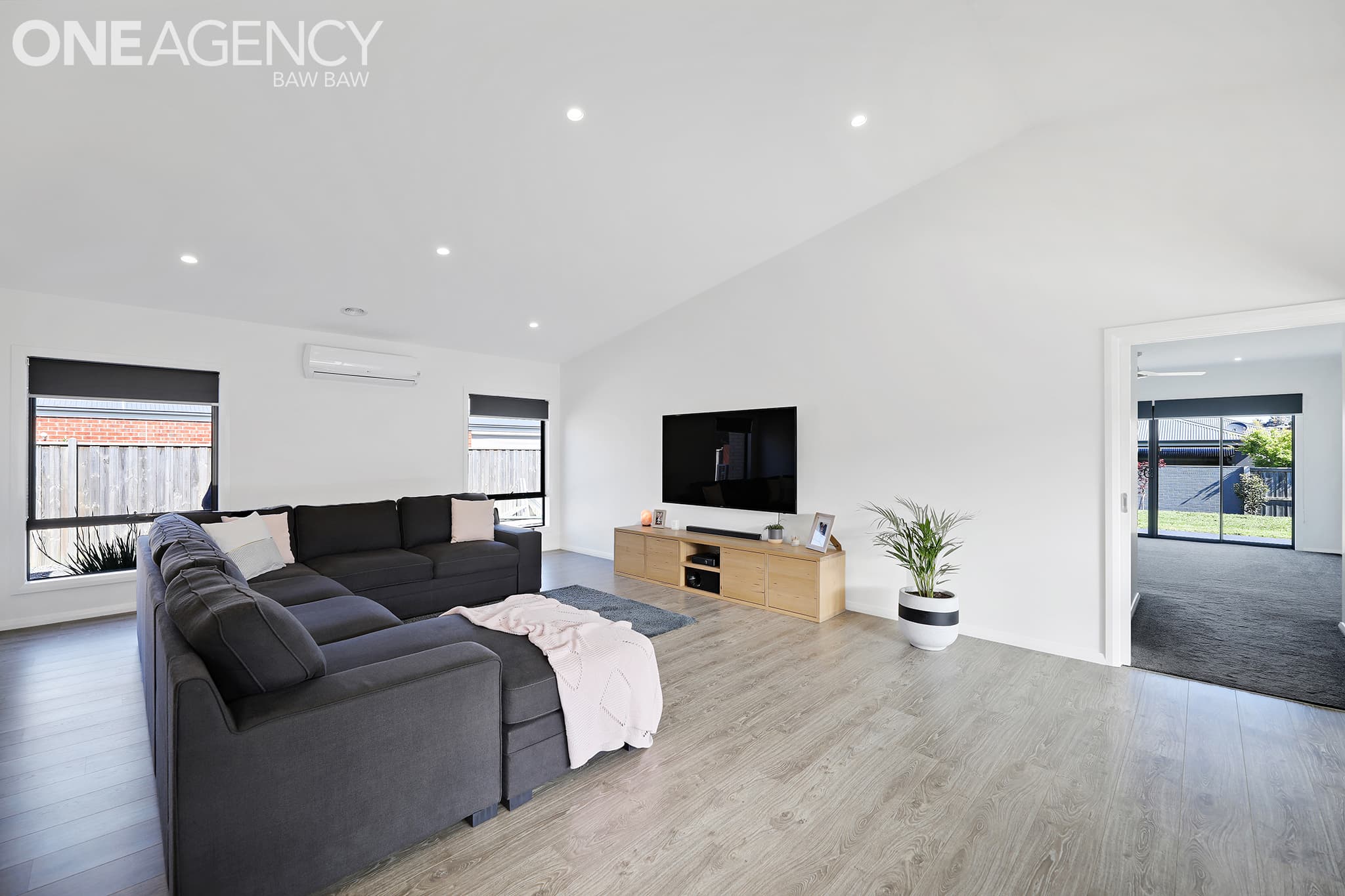 96 Mills Road, Warragul, Warragul - Thumbnail 3