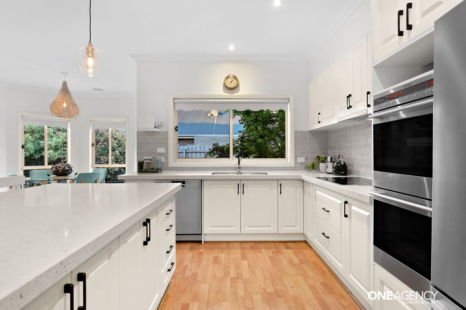 10 Ochre Place, Sunbury, Sunbury - Thumbnail 3