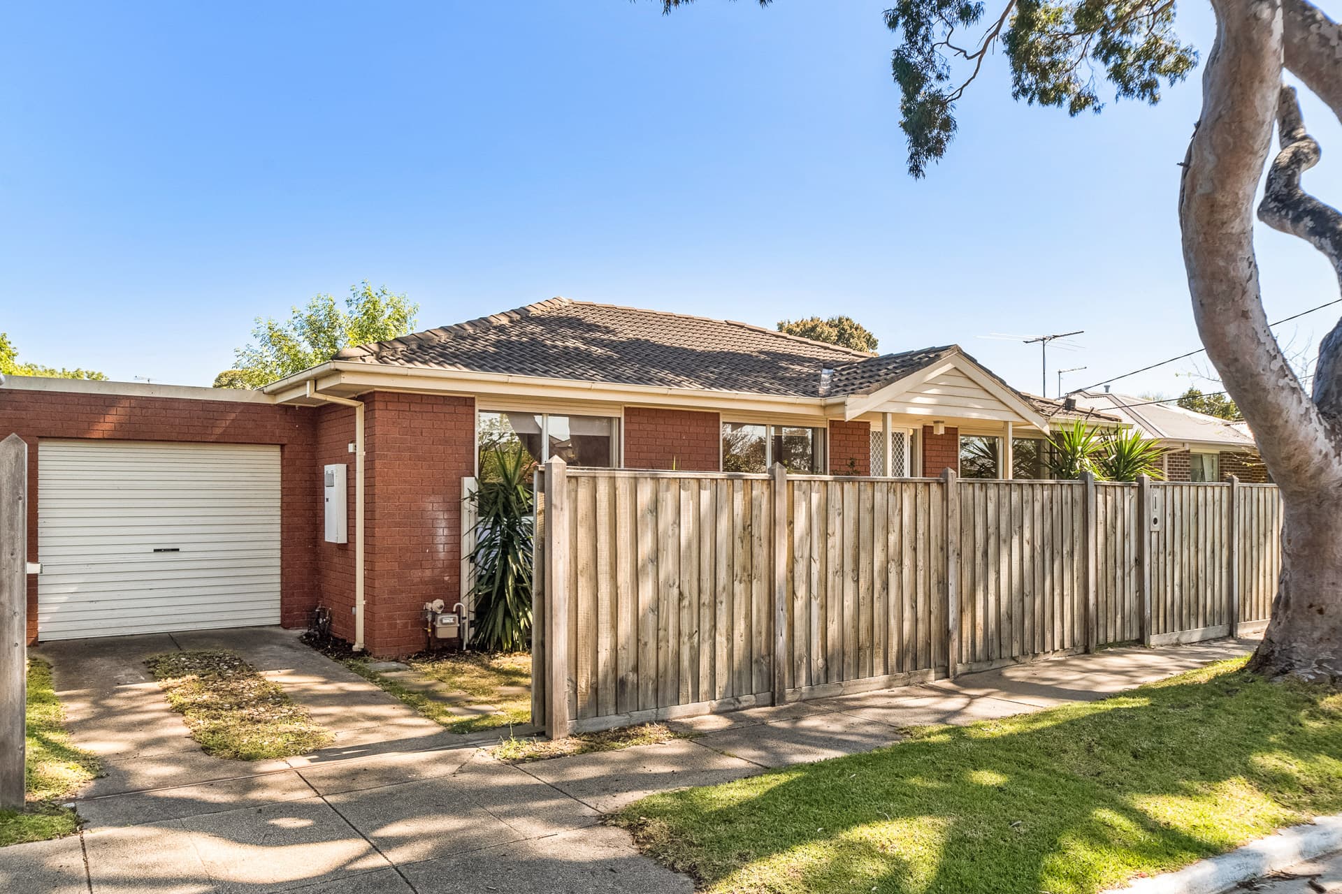 20 Cambridge Street, Frankston, Frankston - Image 1