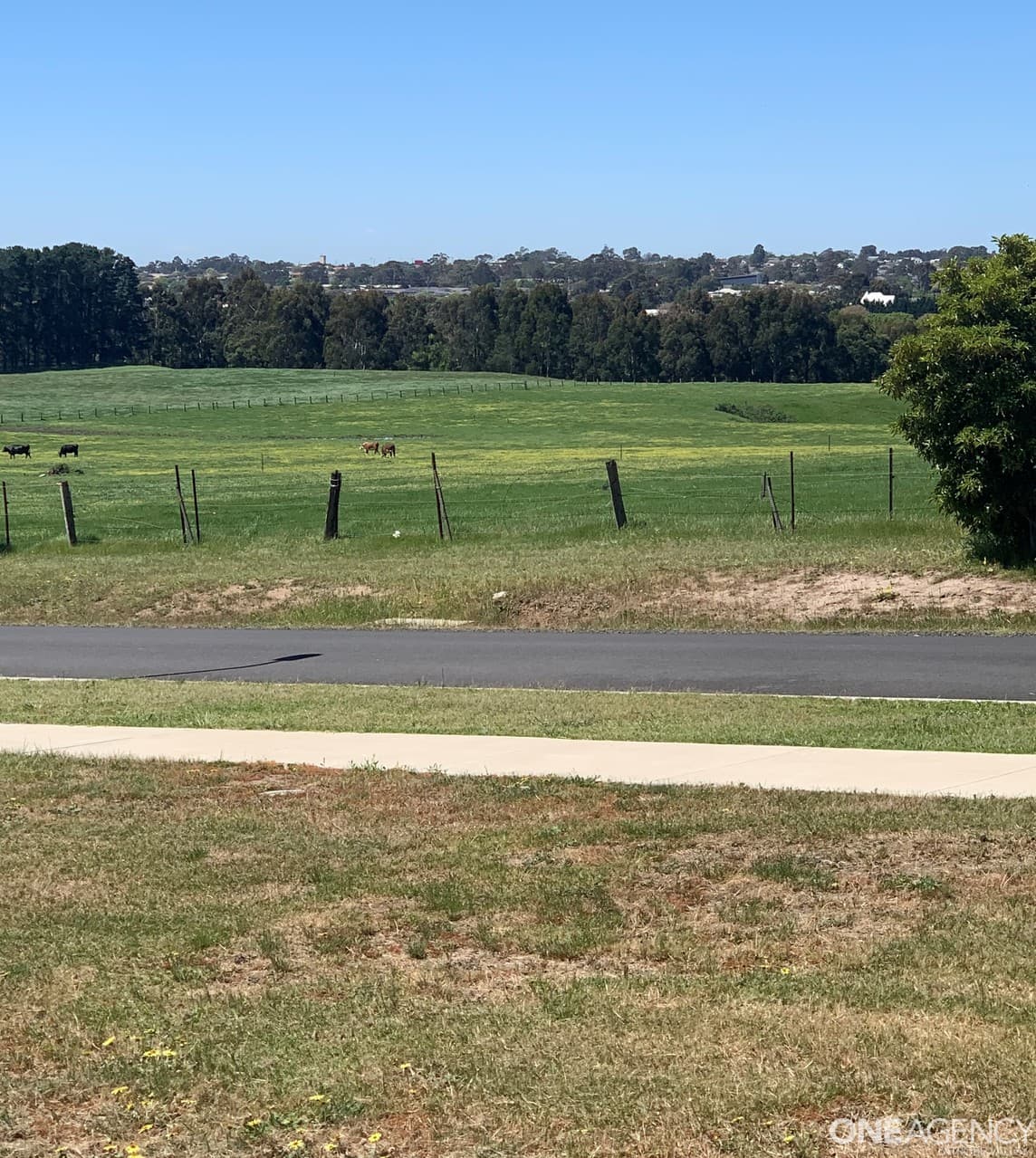 97 Dunbar Road, Traralgon, Traralgon - Thumbnail 3