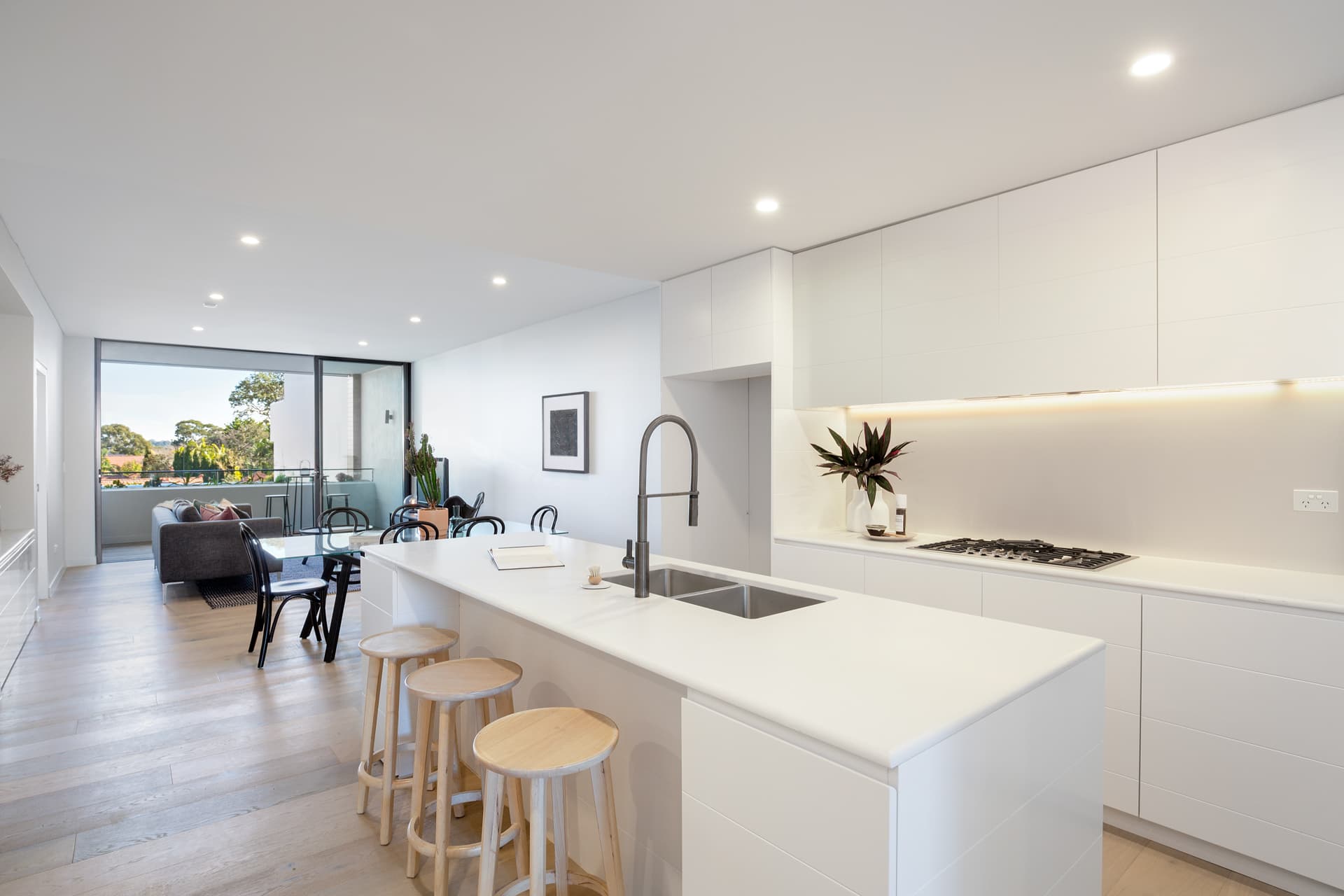 301/29 Baringa Road, Northbridge, Northbridge - Image 1