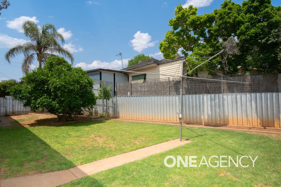 22 Mathoura Avenue, Mount Austin, Mount Austin - Thumbnail 7