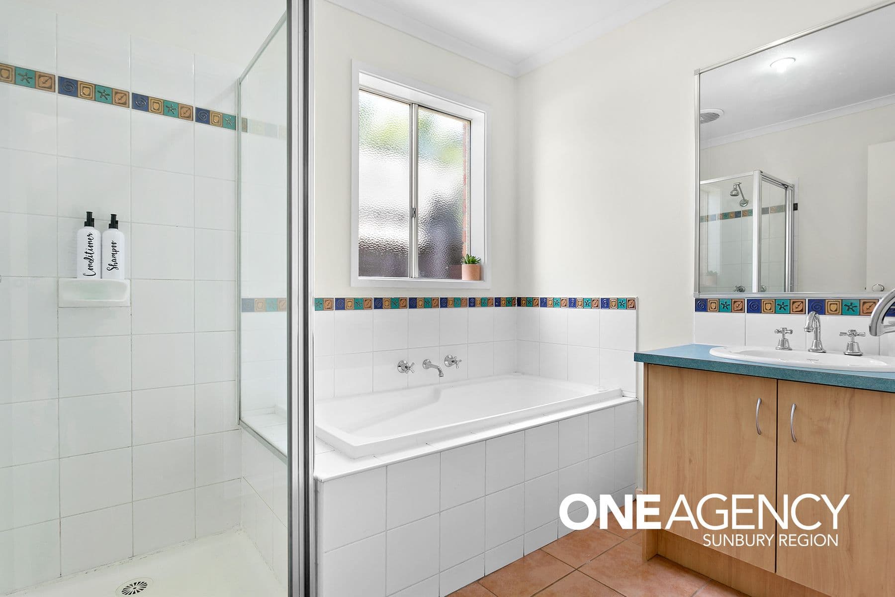 38 Cover Drive, Sunbury, Sunbury - Thumbnail 6