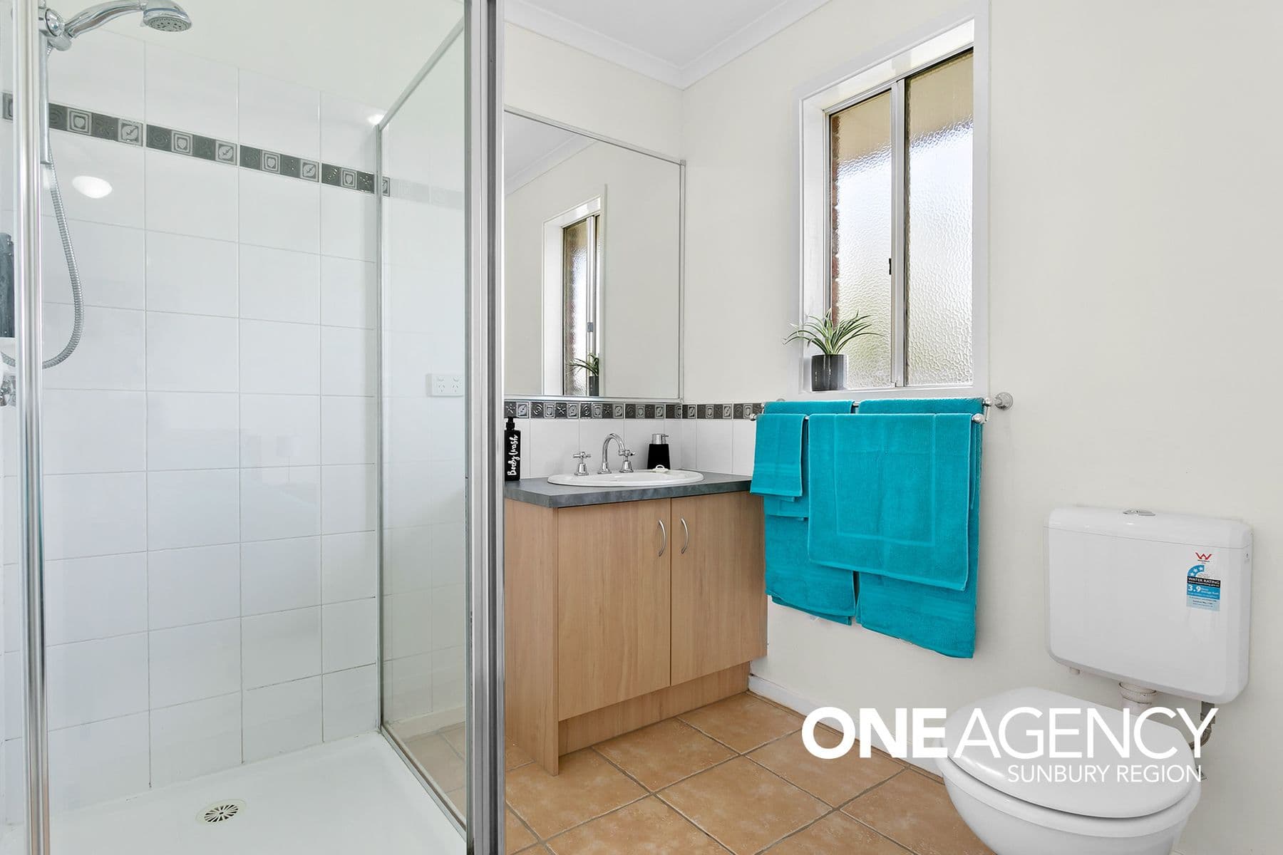 38 Cover Drive, Sunbury, Sunbury - Thumbnail 7