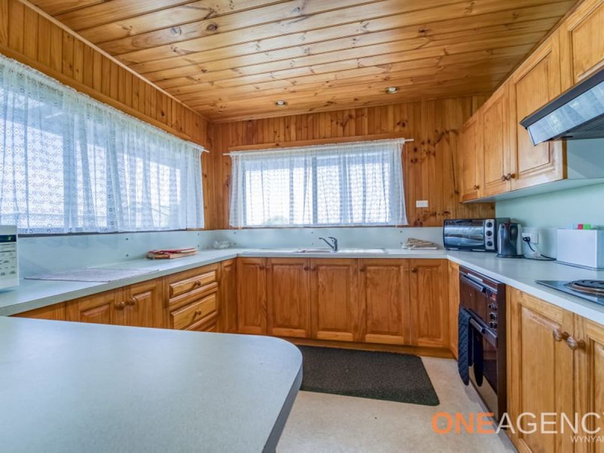 36 Charles Street & 14 Barnett Street, Crayfish Creek, Crayfish Creek - Thumbnail 4