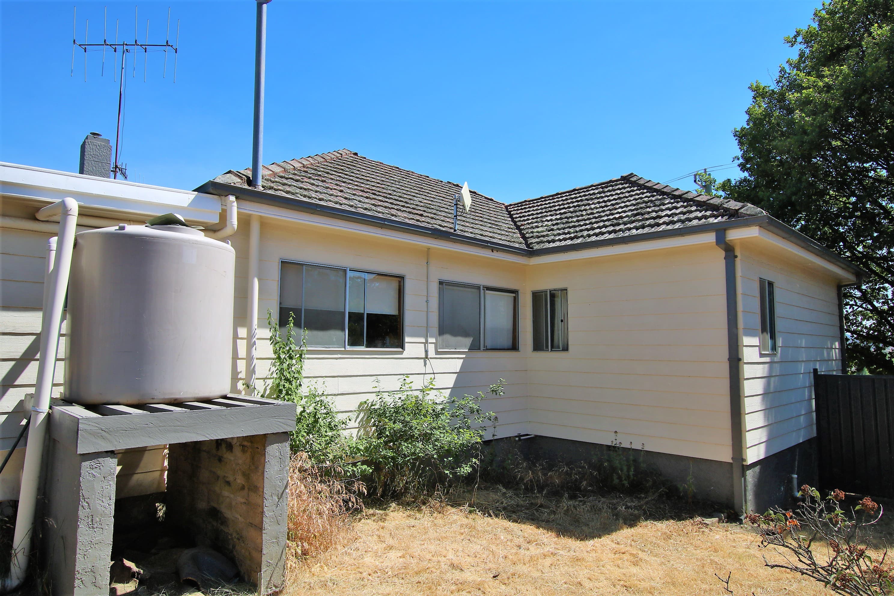 22 Cardwell Street, Bombala, Bombala - Thumbnail 3