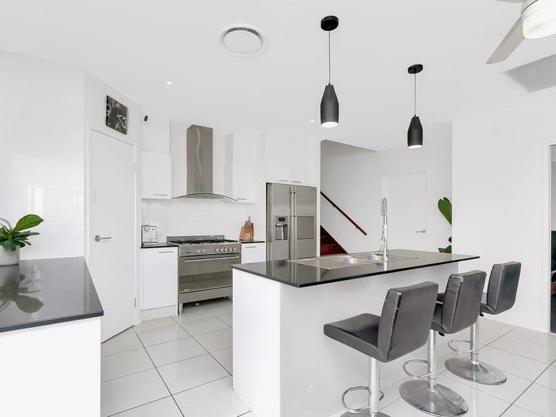 13 Penglase Place, Doolandella, Doolandella - Thumbnail 4