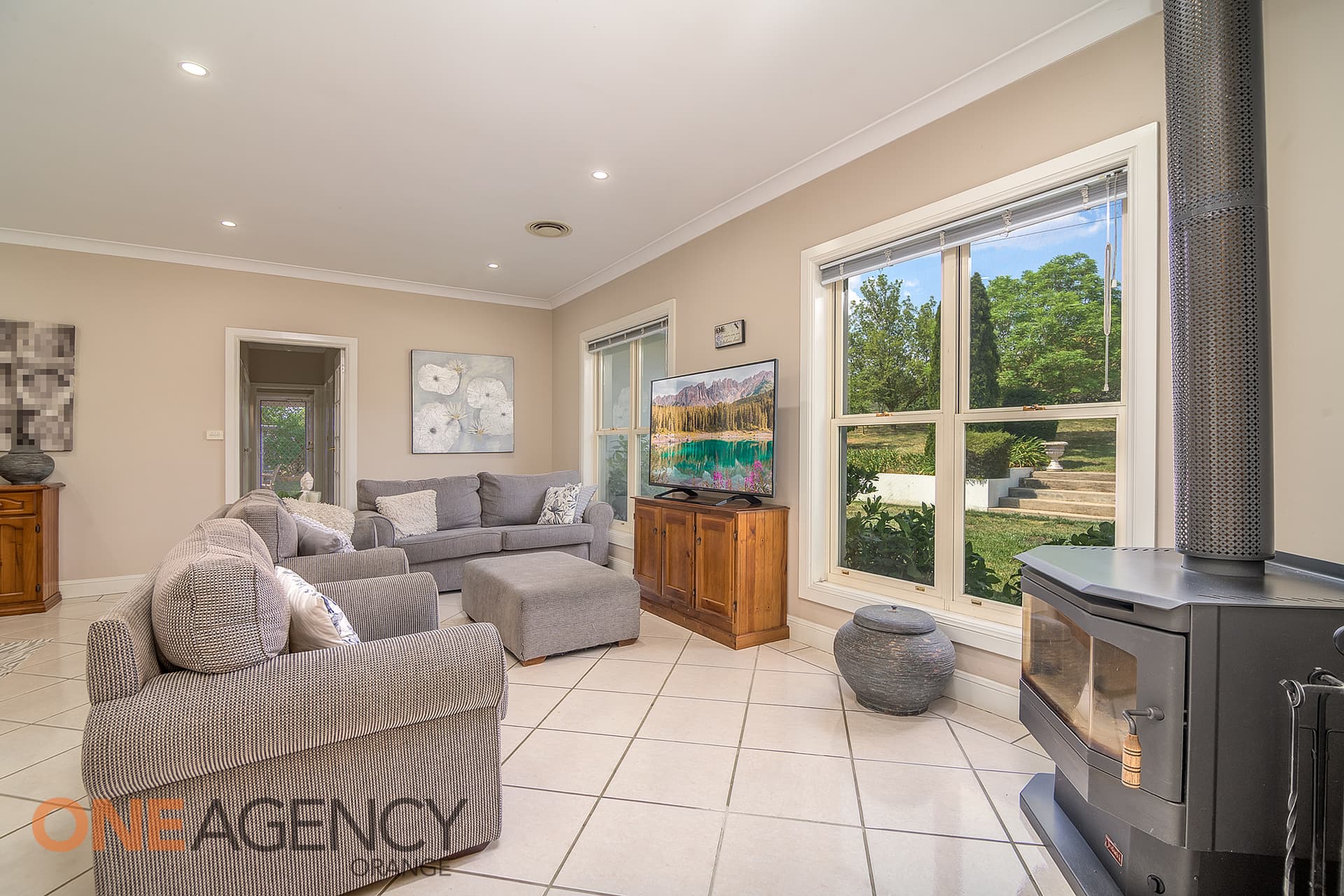 11 Briens Way, Orange, Orange - Thumbnail 4