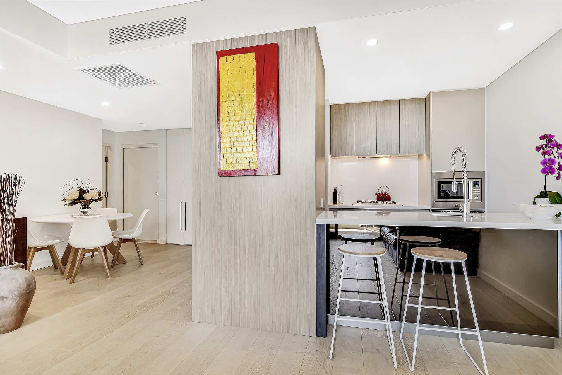 308/7 Victoria  Street, Roseville, Roseville - Image 1
