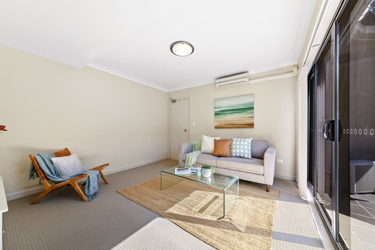 3/7 Shortland Street, Point Frederick, Point Frederick - Thumbnail 3
