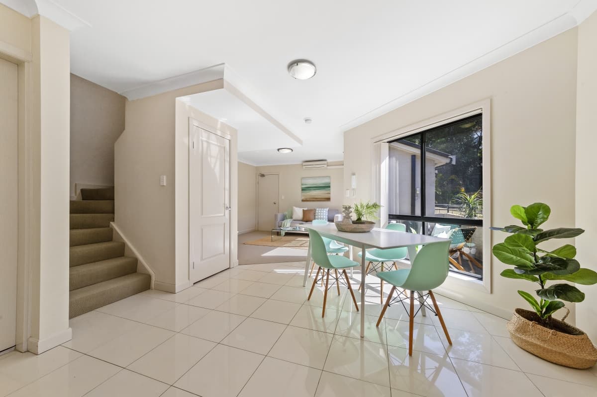 3/7 Shortland Street, Point Frederick, Point Frederick - Image 1