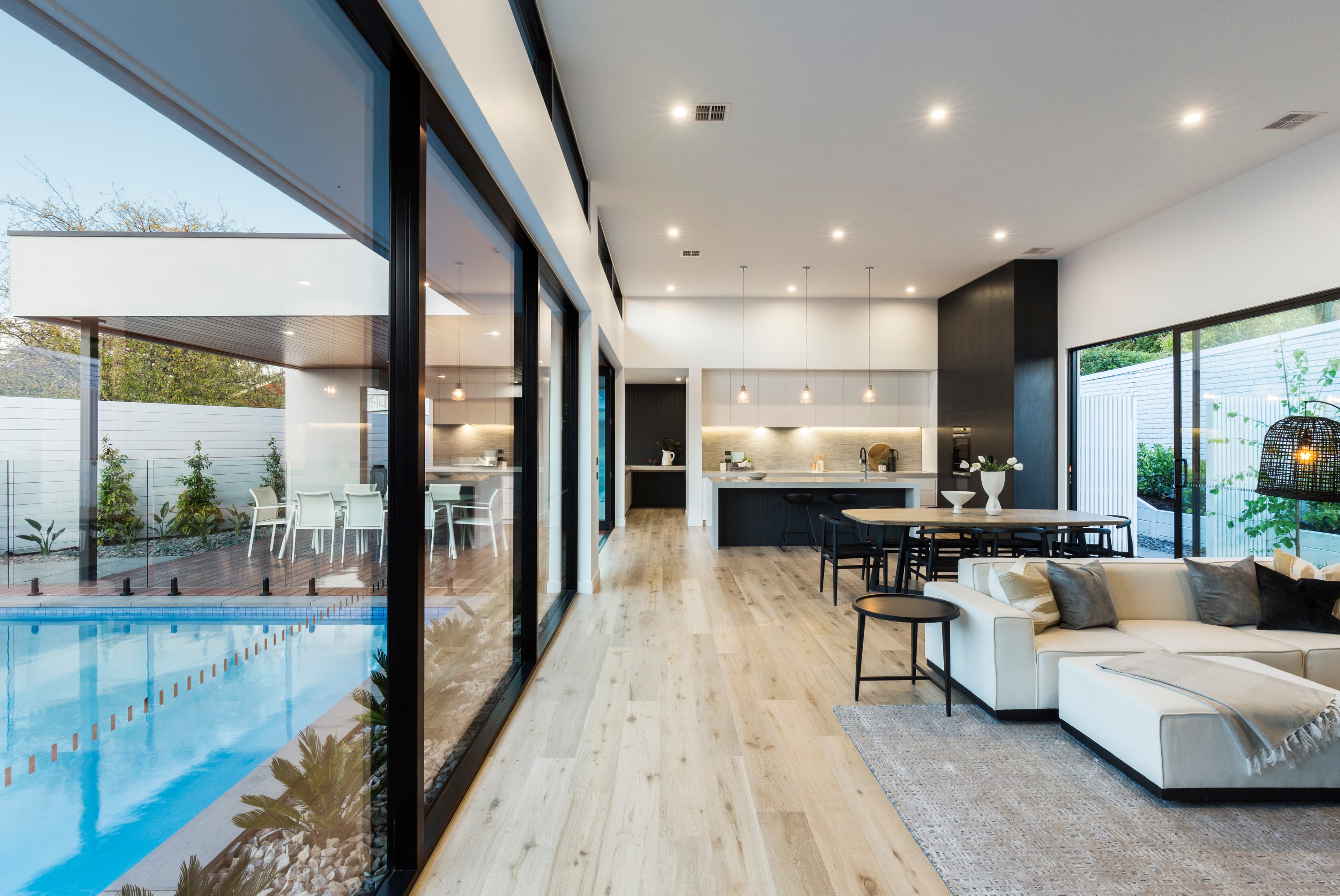 75 Rutland Avenue, Mount Eliza, Mount Eliza - Thumbnail 3
