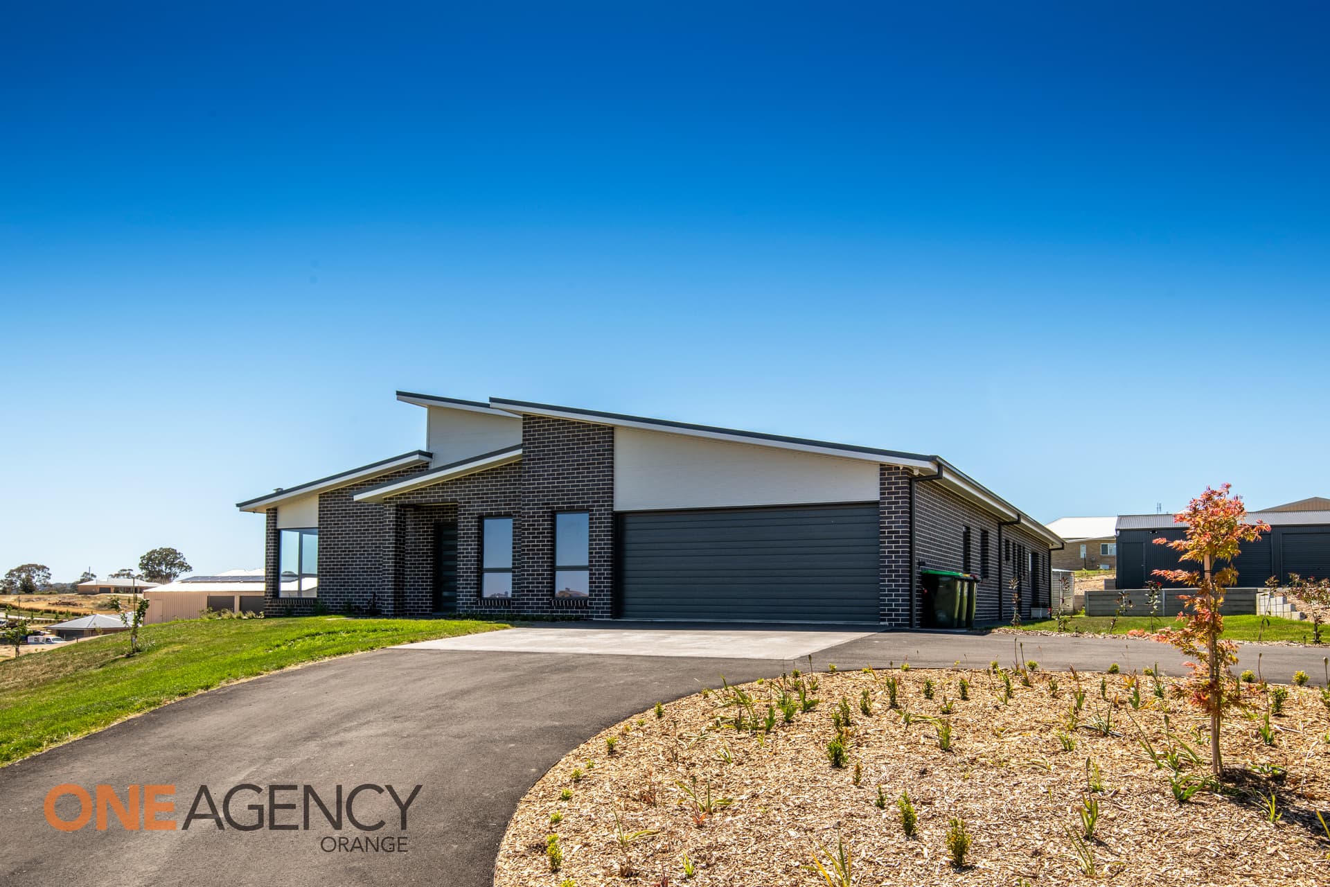 91 Dean Drive, Orange, Orange - Image 1