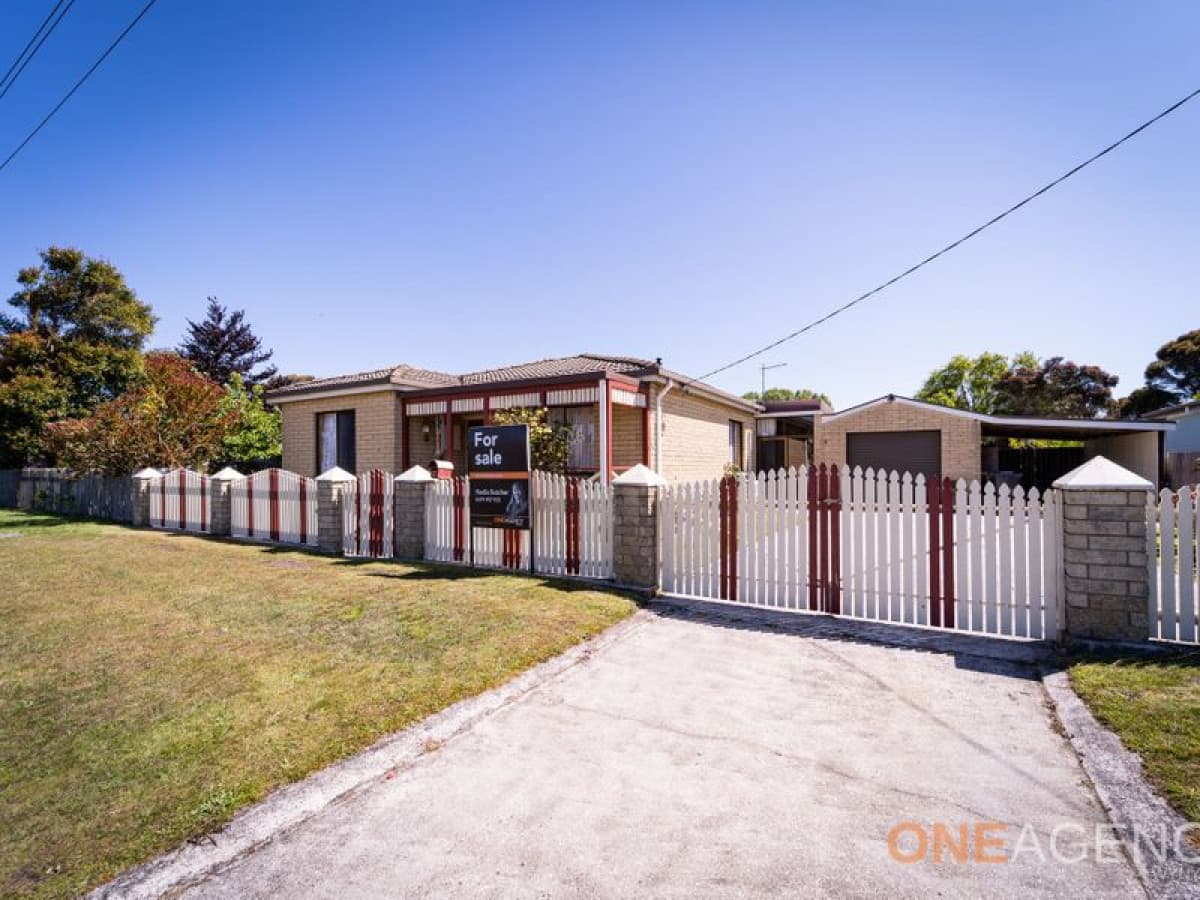 12 Hales Street, Wynyard, Wynyard - Image 1